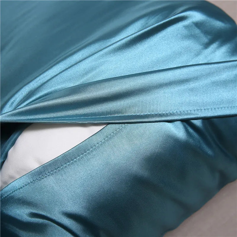 OrthoCloud Silk Pillowcase